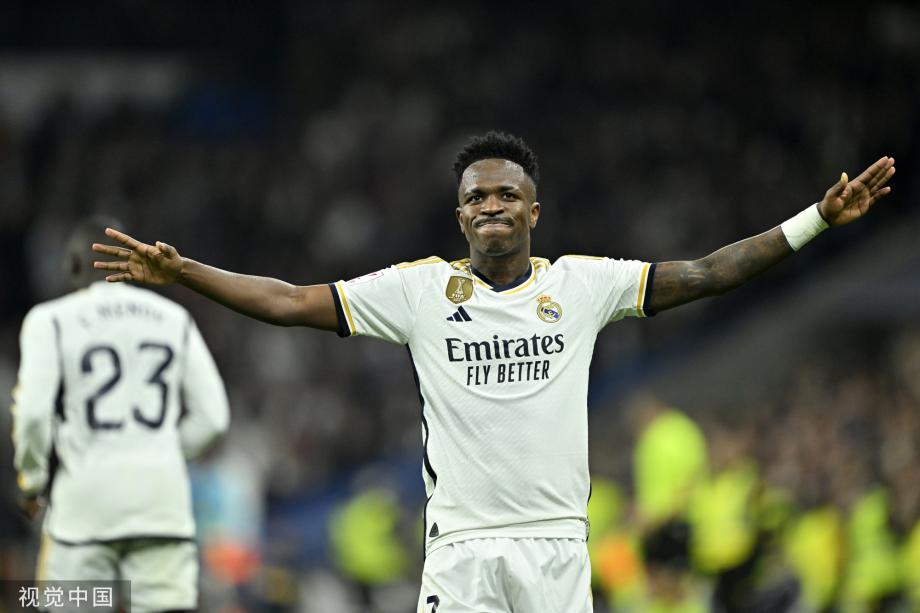 库尔图瓦生涯17次对阵曼城全部丢球，从未完成零封